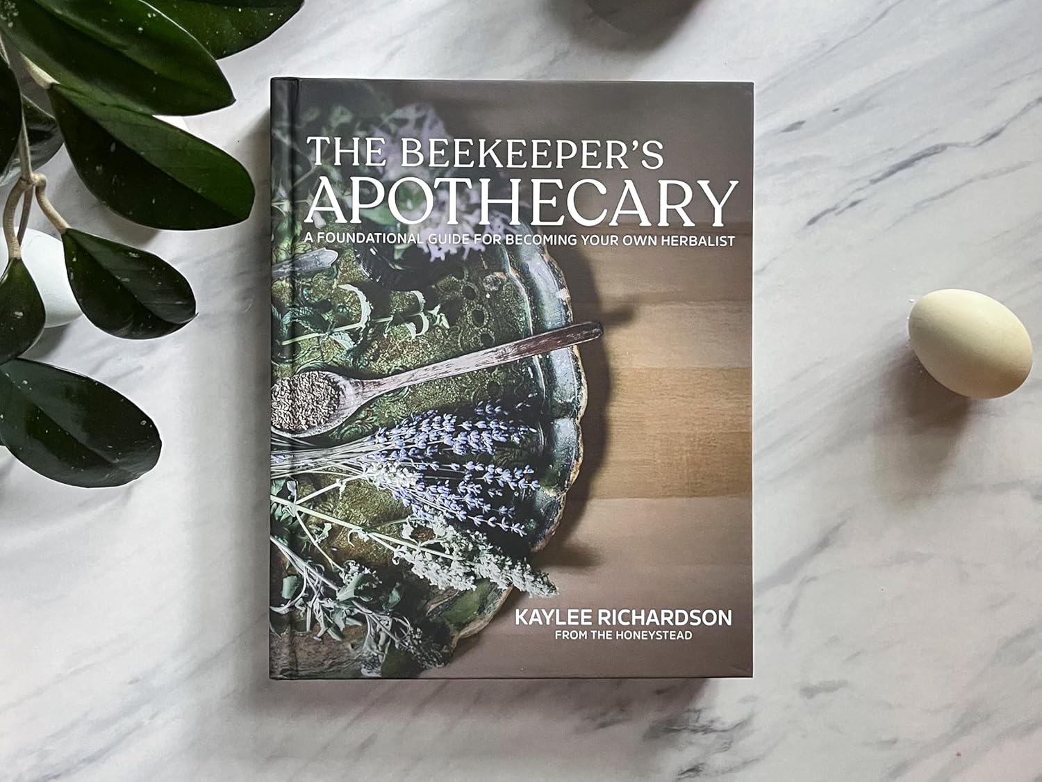 Beekeepers Apothecary Cookbook